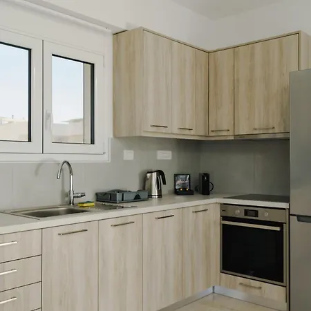 Апартаменти Edel Luxury Chania (Crete)